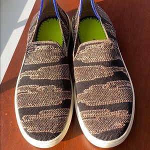 Rothy’s golden shimmer sneaker